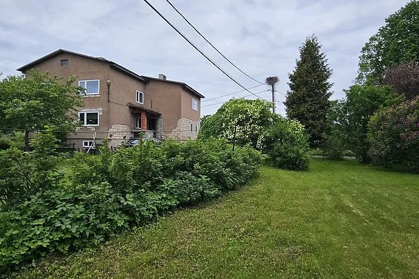 Jardin - Spacious Two-Storey House with Garden in Kasepää