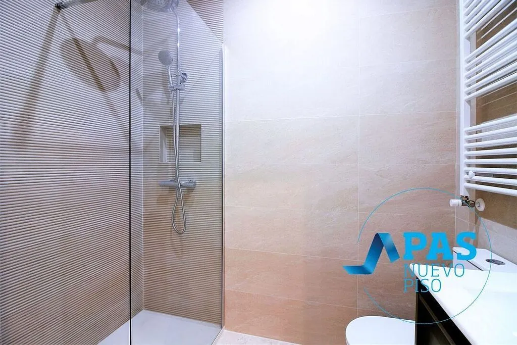 Salles de bain - Reform Apartment with Terrace in Santander