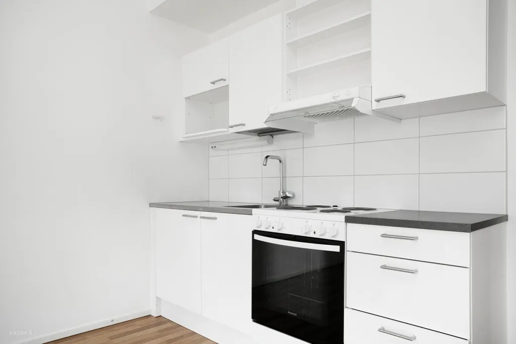 Köök - Efficient Studio in Espoo's Järvenperä