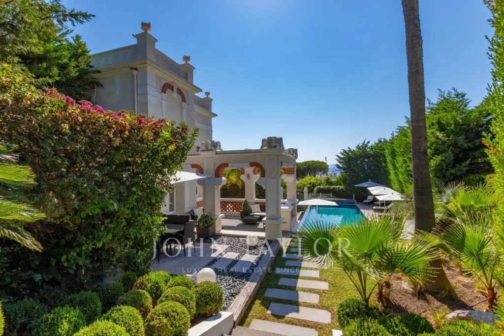 Piscina - Néo-Mauresque Villa with Pool in Antibes