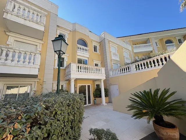 Aed - Luxury Apartment with Sea View in Cannes