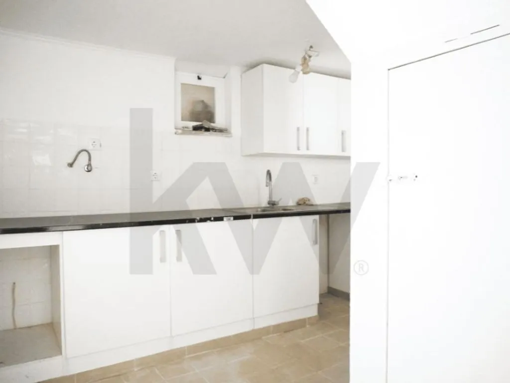 Cuisine - Apartment Complex in Central Alcabideche, Cascais