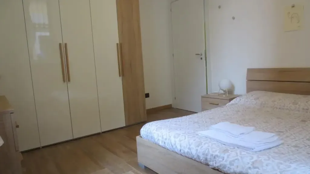 Magamistoad - Rustic-Style Flat with Garden in Monza