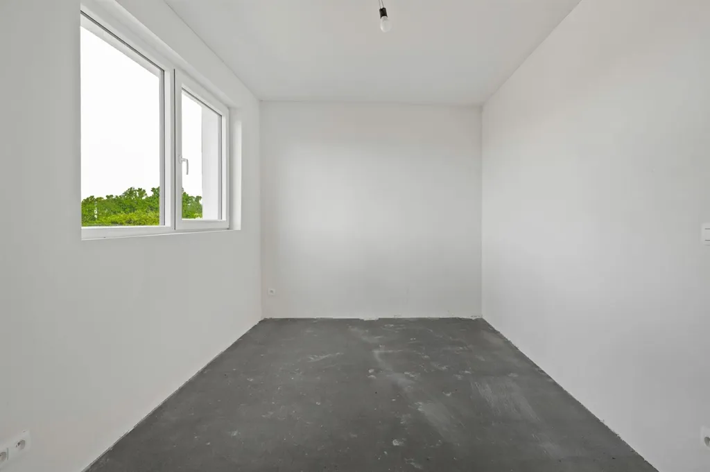 Contemporary Semi-Detached Home in New Development