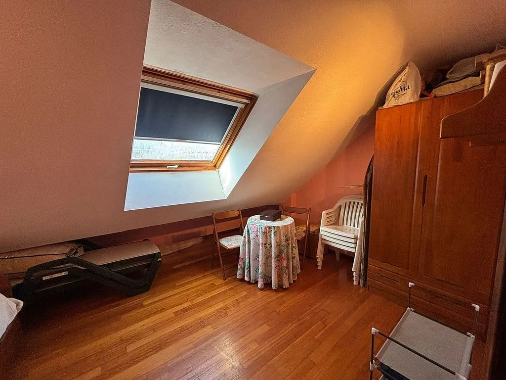 Pièces - Apartment with South-Facing Terrace in Noja
