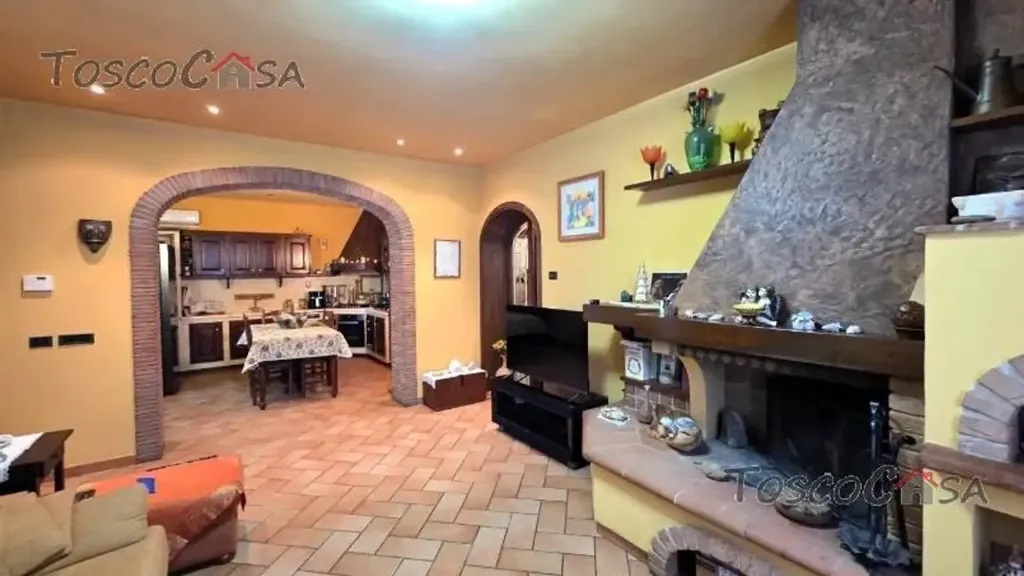 Söögituba - Ground Floor Apartment with Garden in Fucecchio