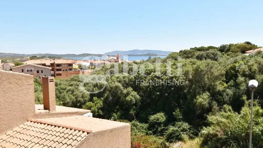 Terrass - Apartment with Sea View in La Maddalena