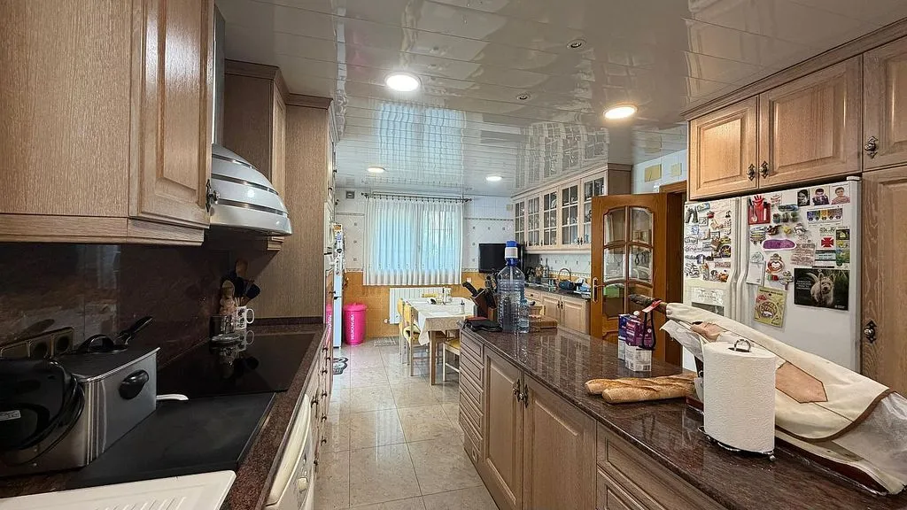 Cuisine - Chalet with Pool in Vallromanes
