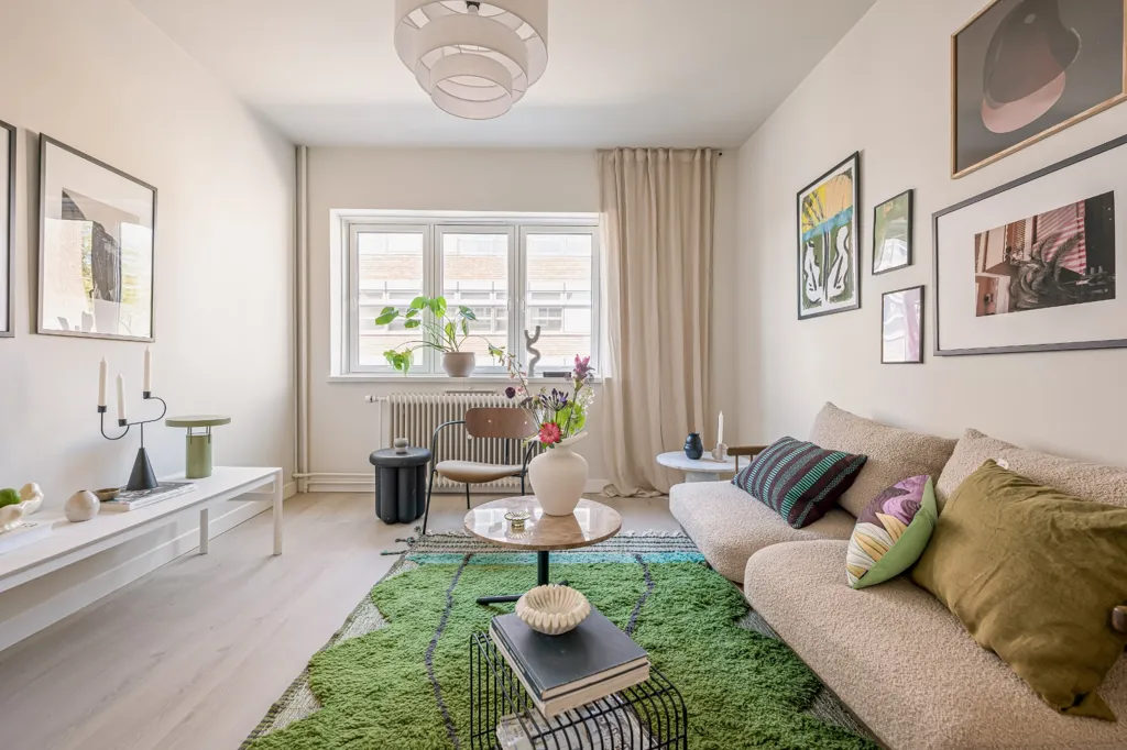 Séjour - Modernised Corner Flat with Central Location in Oslo