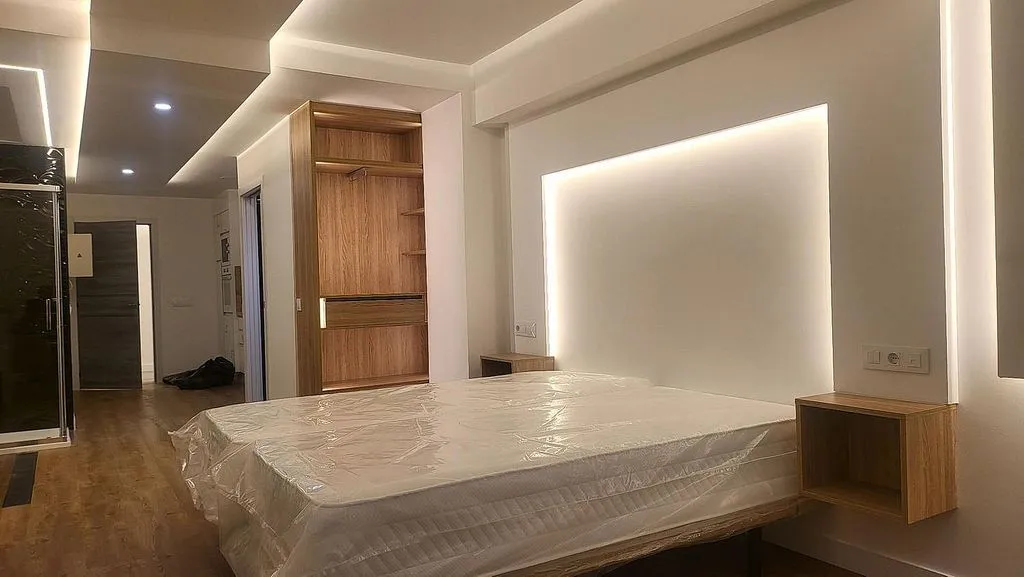 Chambres - 1-Bedroom Flat with Terrace in City Centre