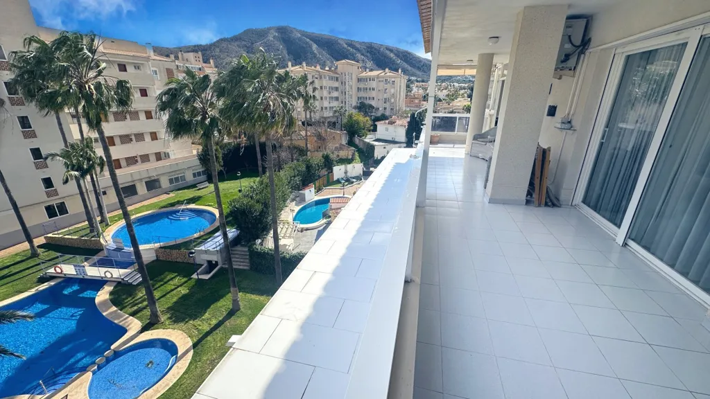 Balcon - Penthouse with Private Pool in Albir