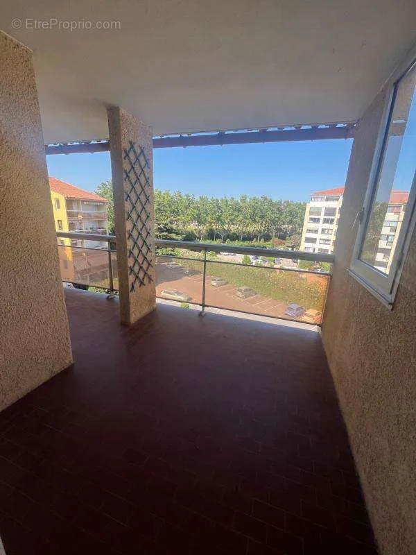 Balcone - Renovated Duplex with Terraces in Fréjus