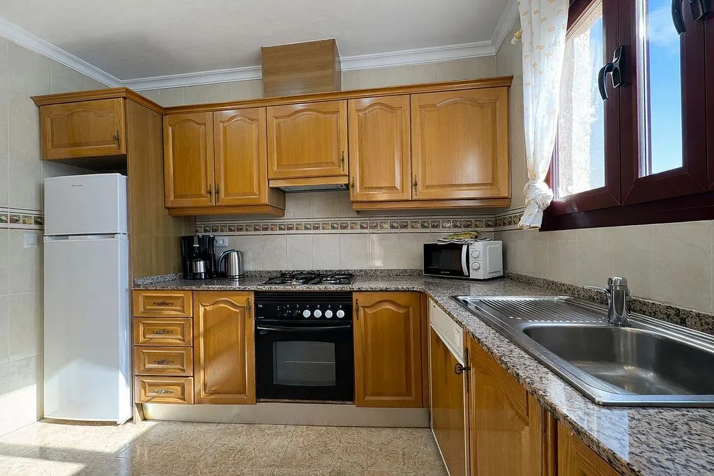 Cuisine - 11-Bedroom Chalet with Pool in Calpe