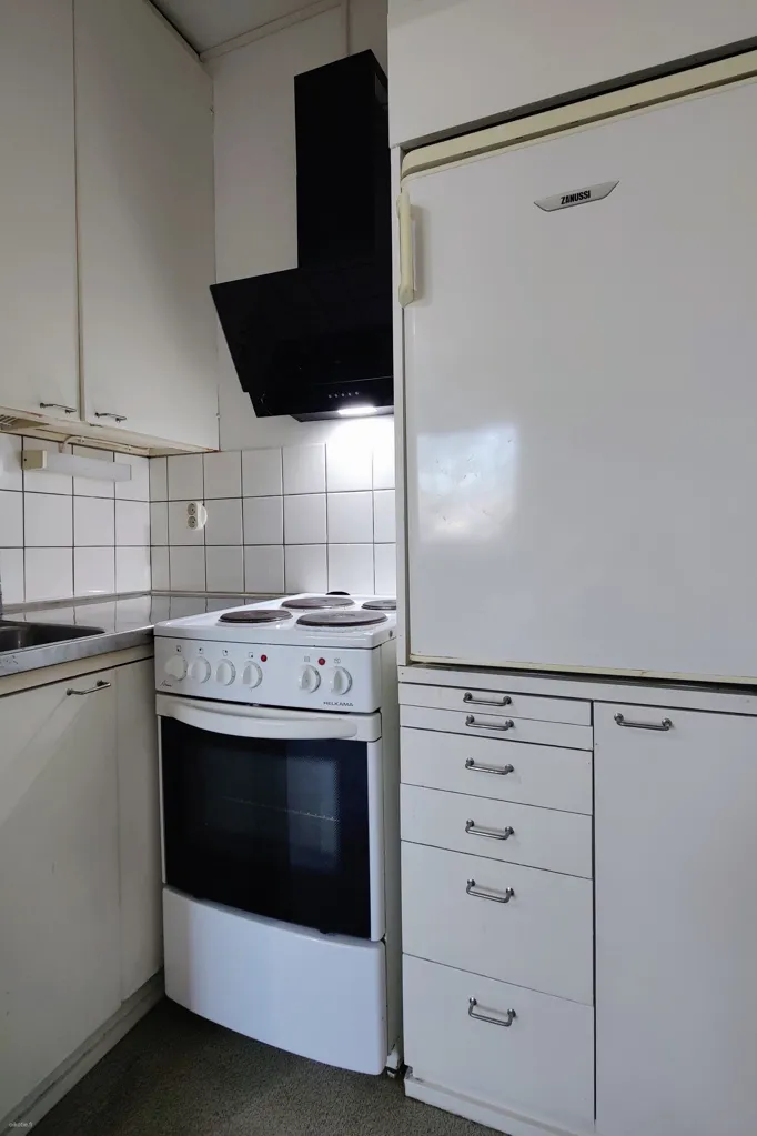 Köök - Apartment with Garden in Lohja, Virkkala