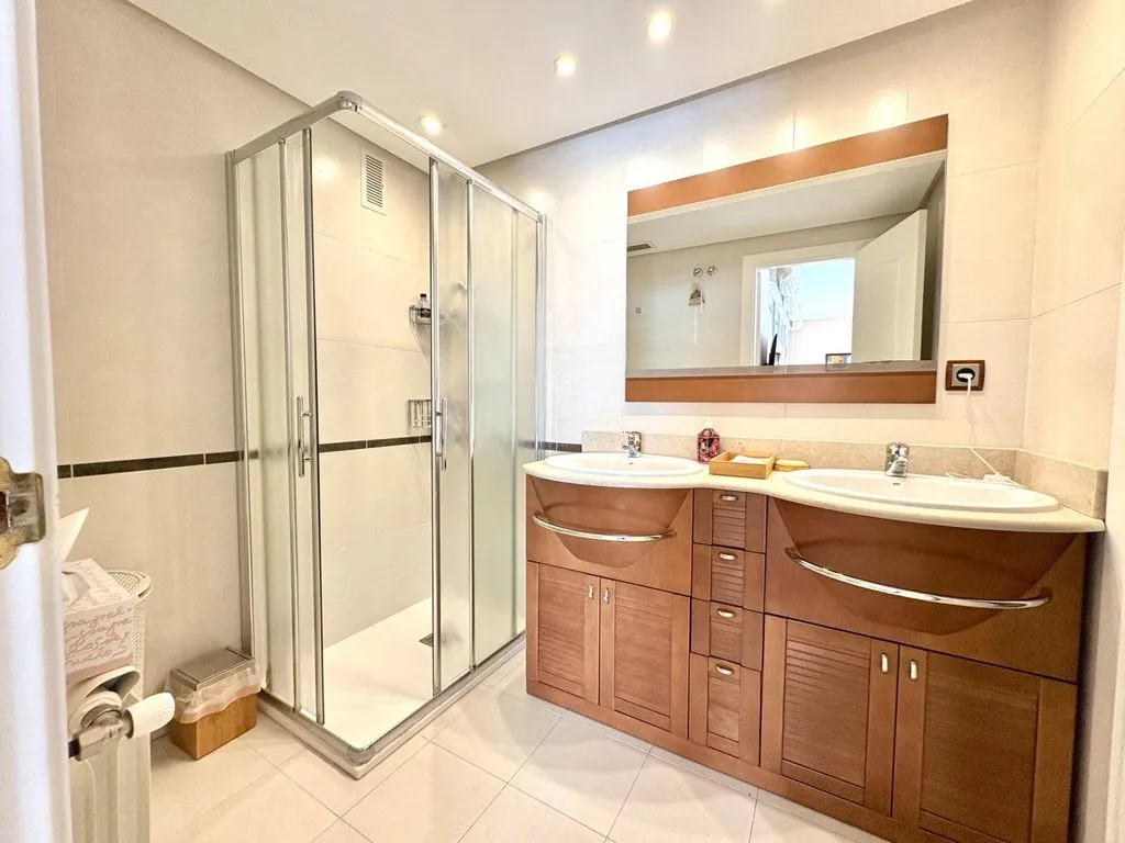Bathrooms - Luxury Penthouse with Pool in Playa de San Juan