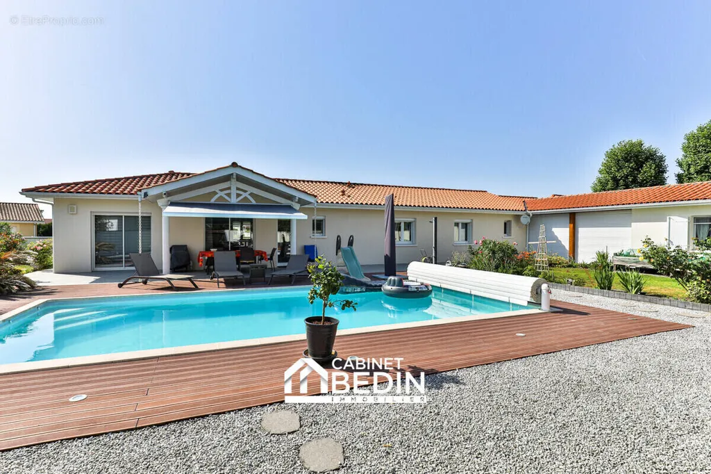 Bassein - Contemporary House with Pool near Biscarrosse Centre