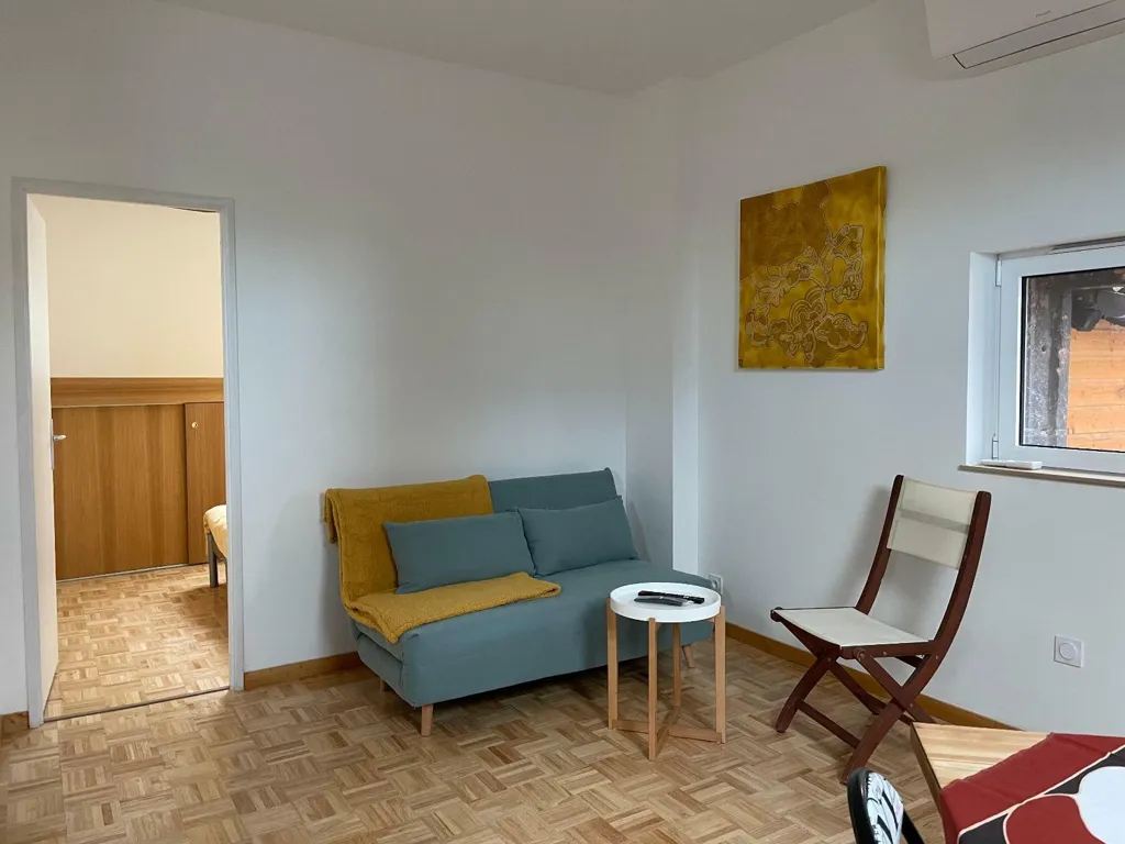 Elutuba - Central 2-Bedroom Flat in Mâcon