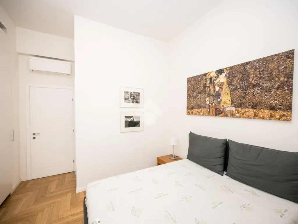 Magamistoad - Elegant Trilocale with Balcony in Milan