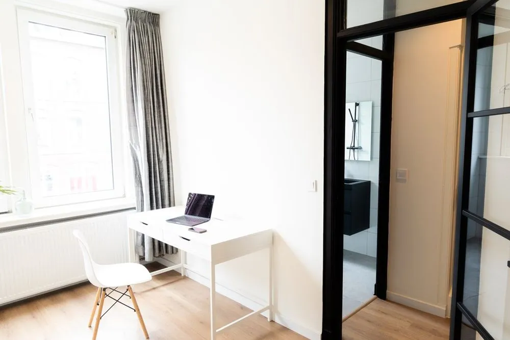 4-toaline korter asukohas Rotterdam
