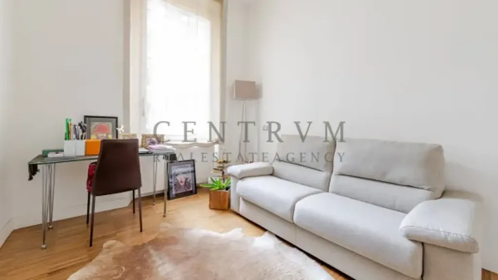 Elutuba - Elegant Apartment near Arco della Pace, Milan