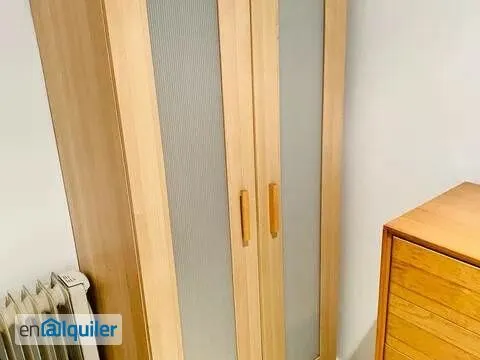 Bedrooms - Spacious Flat with Balcony in Rambla de Ferran, Lleida