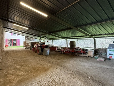 Garage - Maison de Maître avec Vue Pyrénées à Saramon