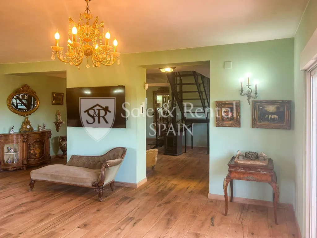 Soggiorno - Chalet with Pool and Terrace in Montserrat
