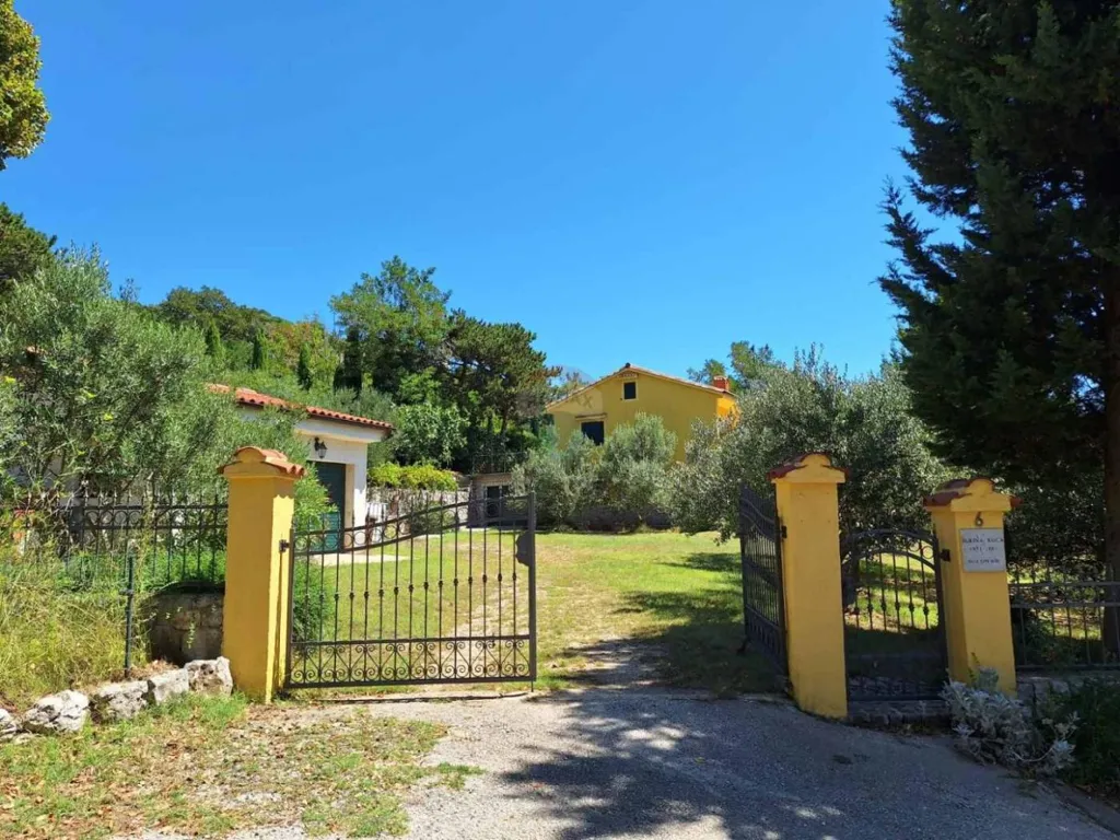 Esterno - Renovated House with Sea View in Baška
