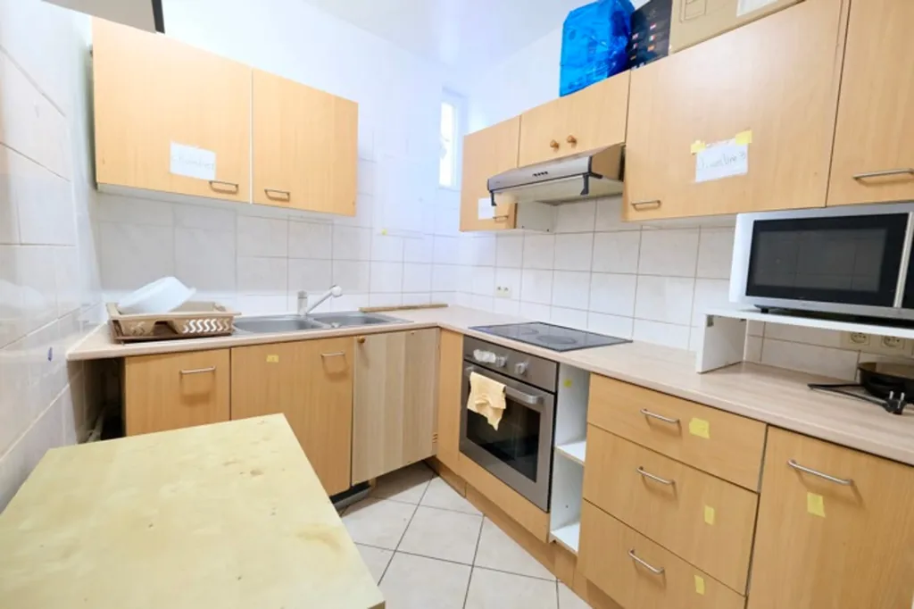 Cuisine - Appartement à Rénover avec Ascenseur à Bruxelles