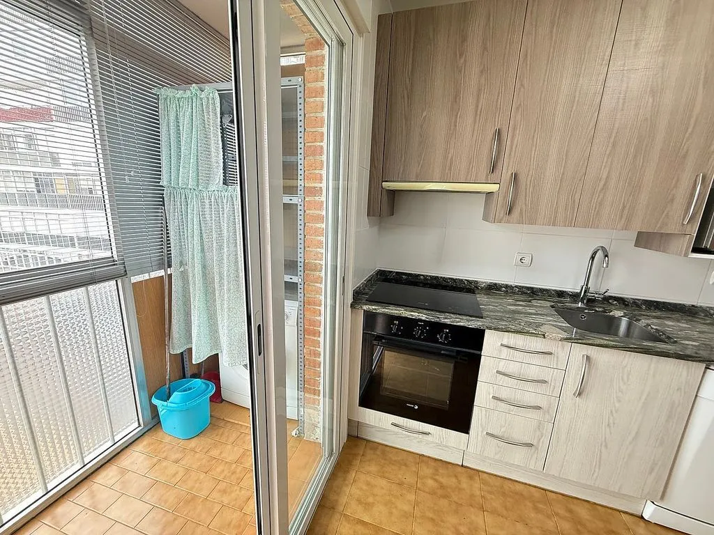 Cuisine - Apartment with Terrace and Garage in Gamonal