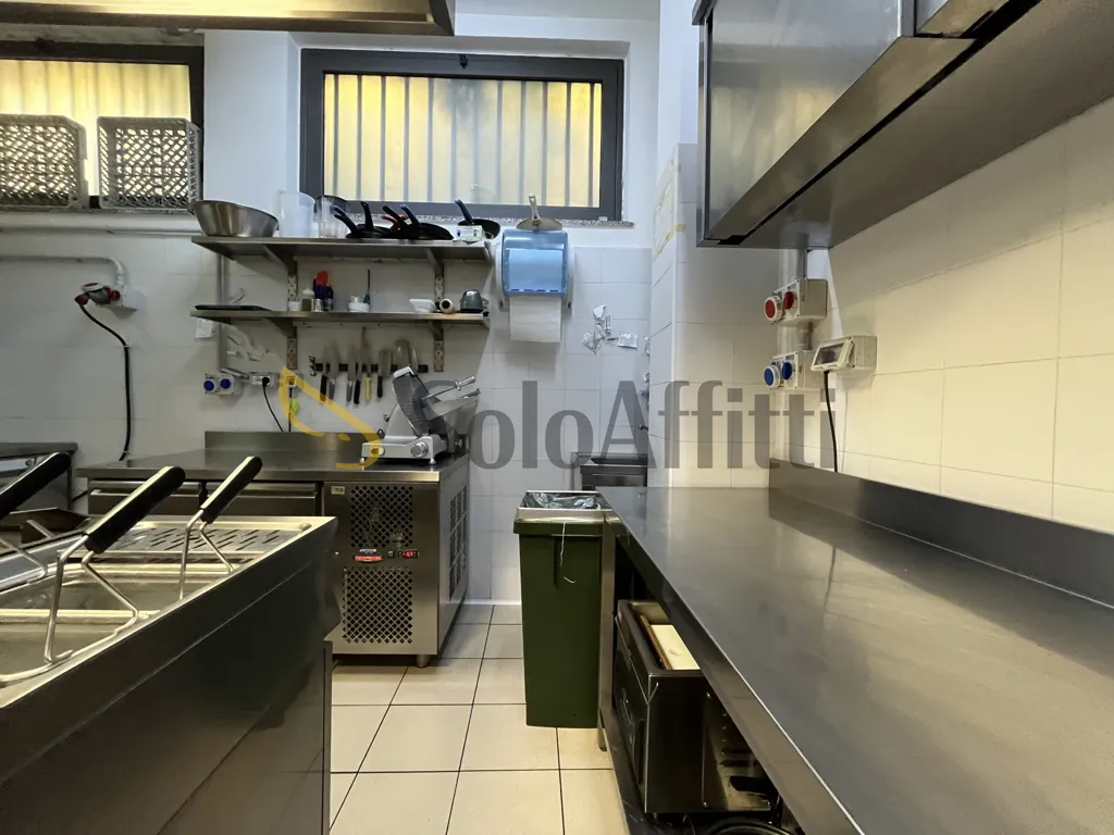 Köök - Commercial Unit with Seafront View in Catanzaro Lido