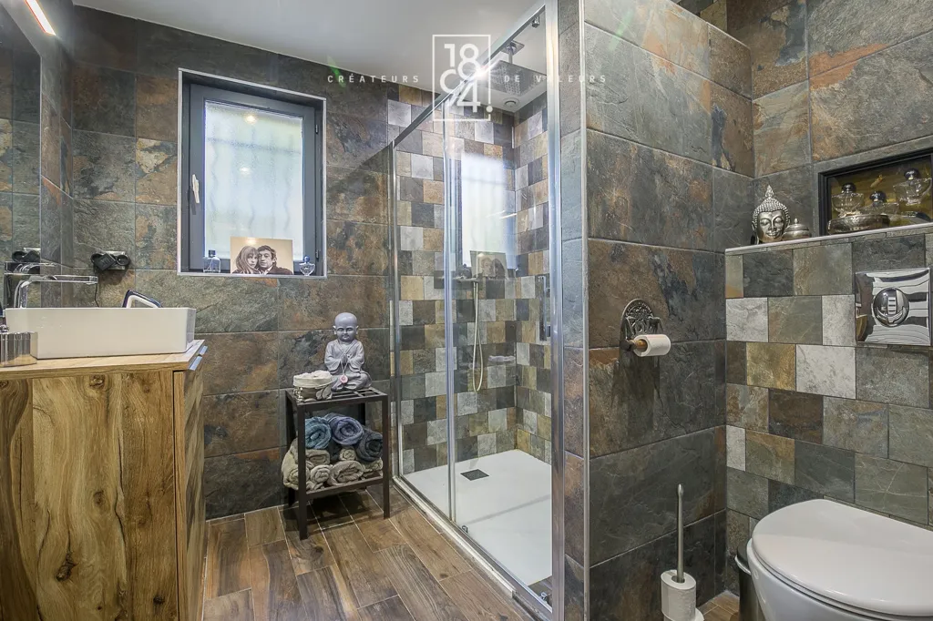 Bagni - Villa with Pool in Les Olives, Marseille