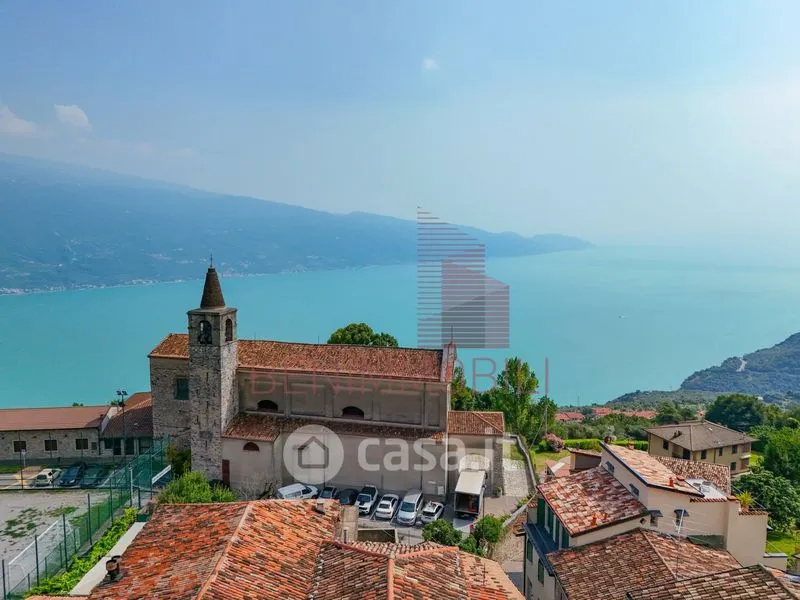 Rustic Farmhouse with Lake View in Tignale