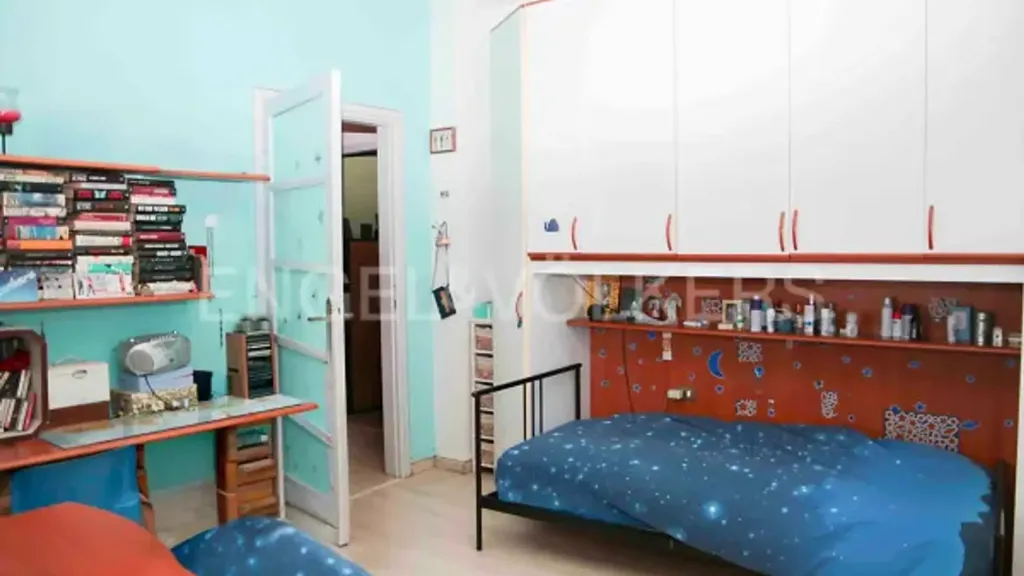 Magamistoad - Ground Floor Apartment to Renovate in Rho