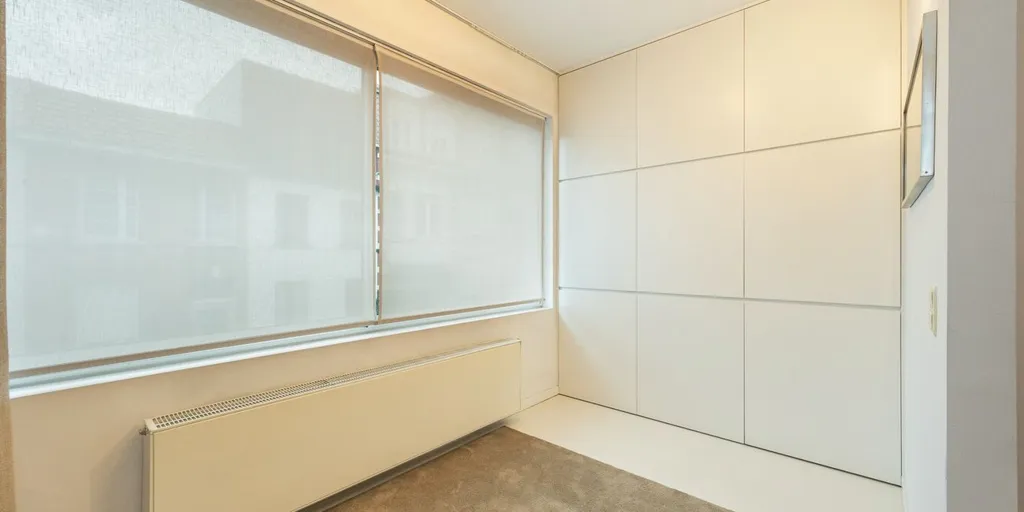 Entrée - Duplex Contemporain avec Garage à Anvers
