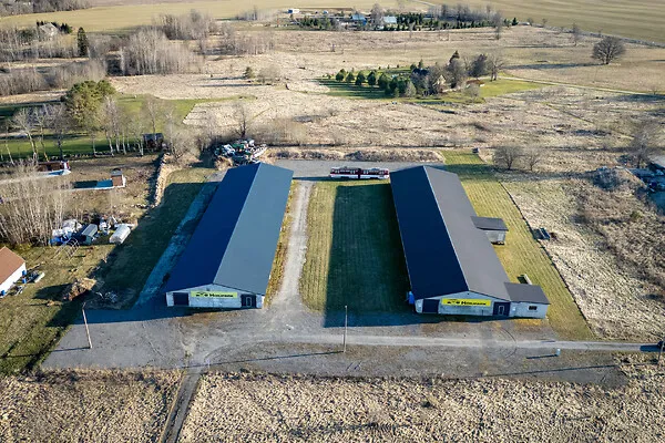 Vue aérienne - Local commercial à Rapla vald
