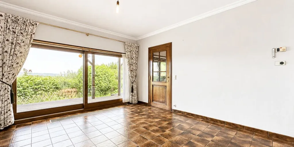 Séjour - Maison à rénover avec terrasse à Visé