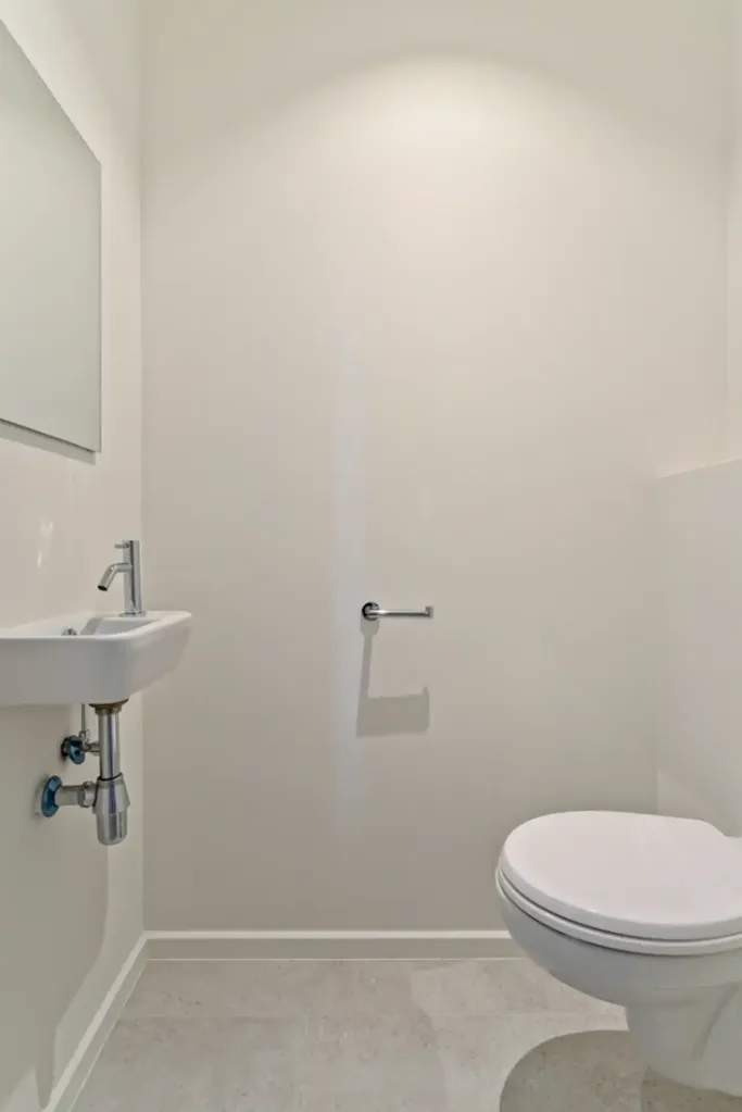 Bagni - Duplex with Authentic Architecture in Veurne