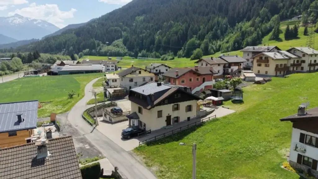 Vue aérienne - Rustic Triplex with Private Entrance in Valdidentro