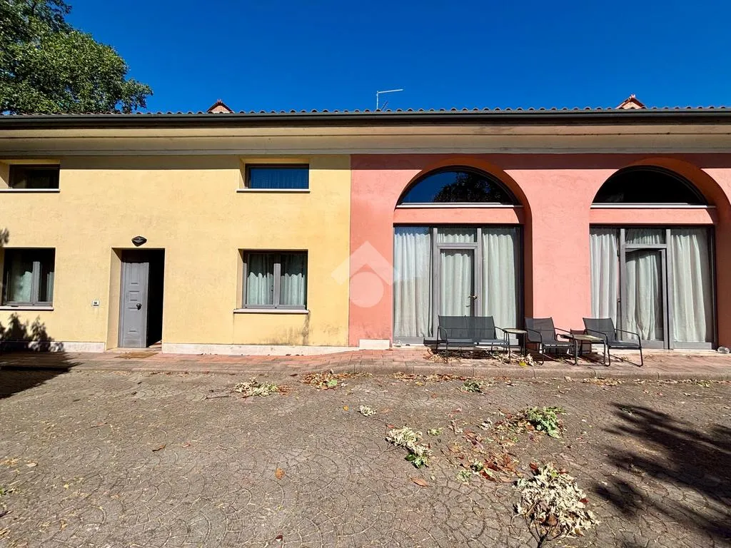 Esterno - Historic Villa with Pool in Sona