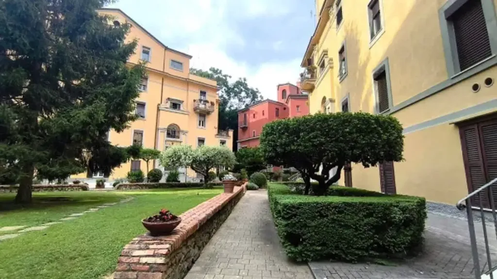 Aed - Furnished Flat with Balcony in Rome