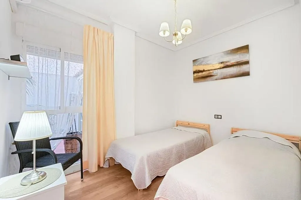 Bedrooms - Holiday Apartment with Terrace in Torrevieja