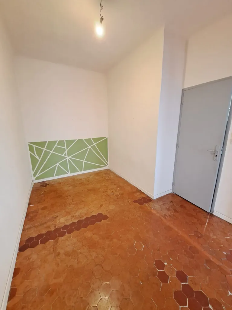 Appartement 2 pièces à Marseille 5e