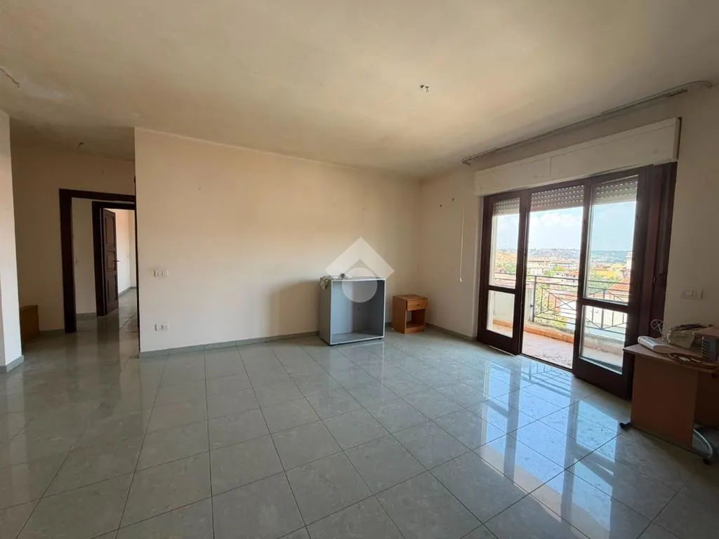 Elutuba - Spacious Apartment with Balconies in Farina