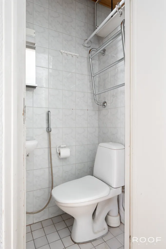 Vannitoad - Historic Flat with Central Location in Kallio