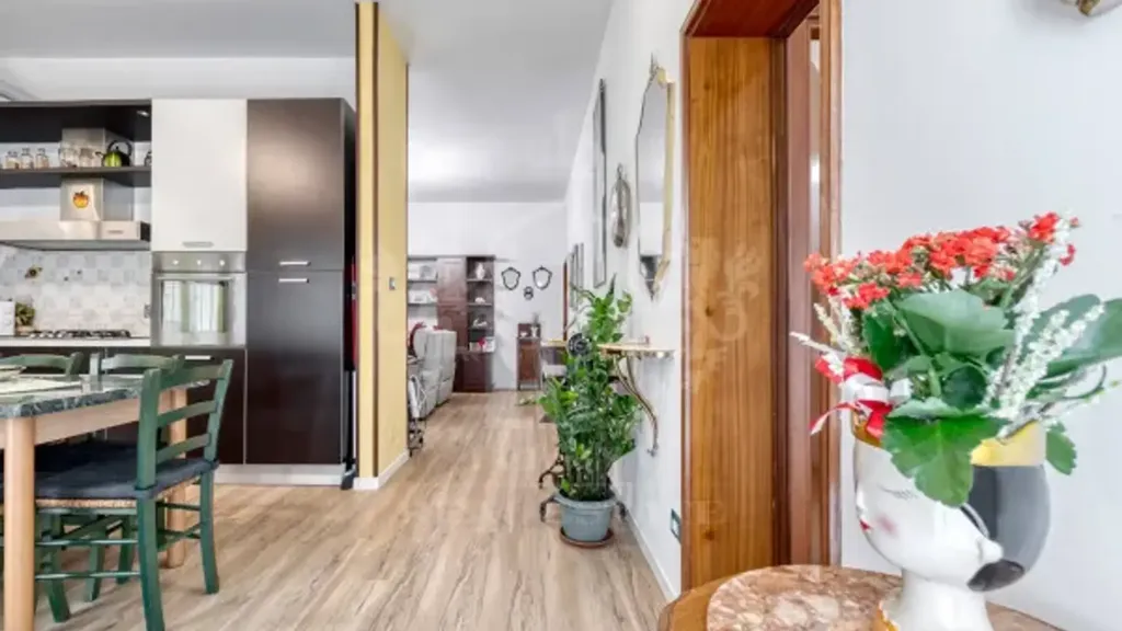 Söögituba - Rustic-Style Apartment with Private Garden in Imola