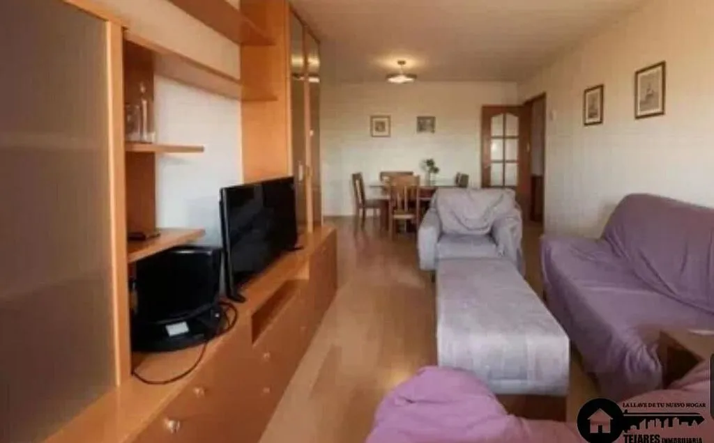 Elutuba - Apartment with Balcony Views in Centro-Carretas
