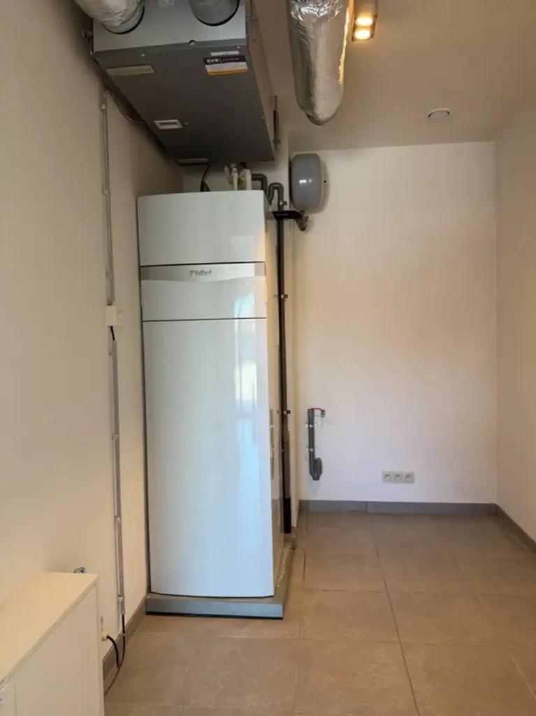 Pesuköök - Modern Ground Floor Apartment with Terrace in Schilde