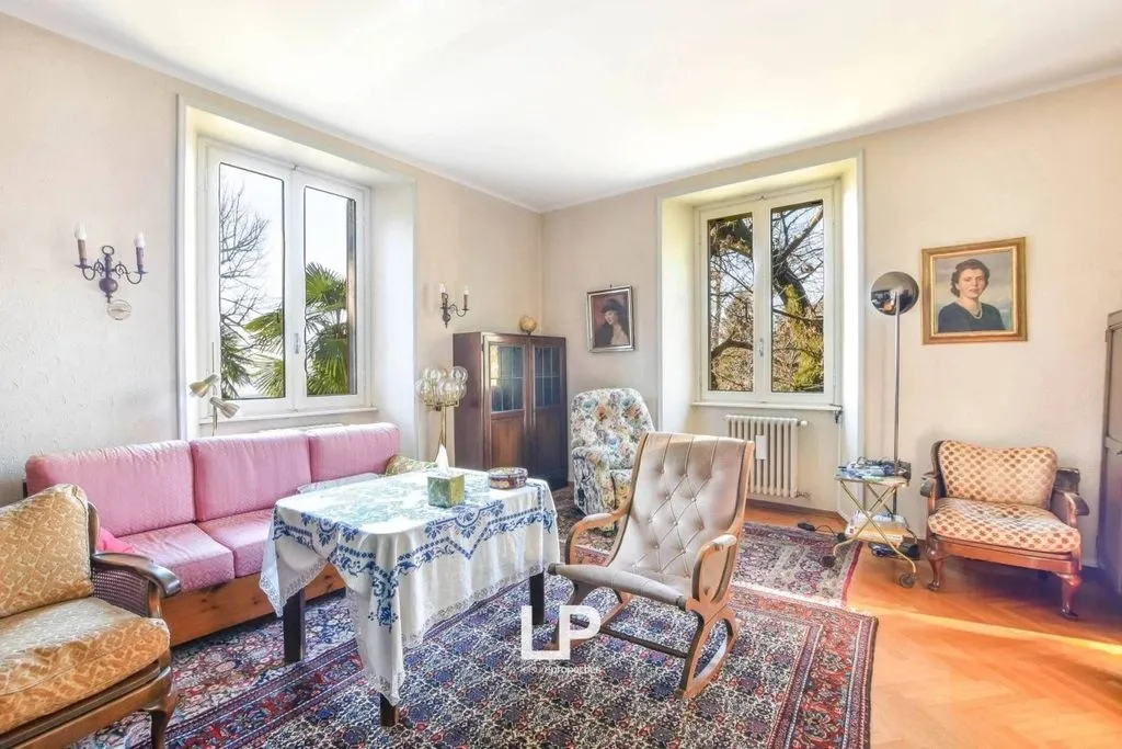 Séjour - Luxury Villa with Lake Views in Cittiglio
