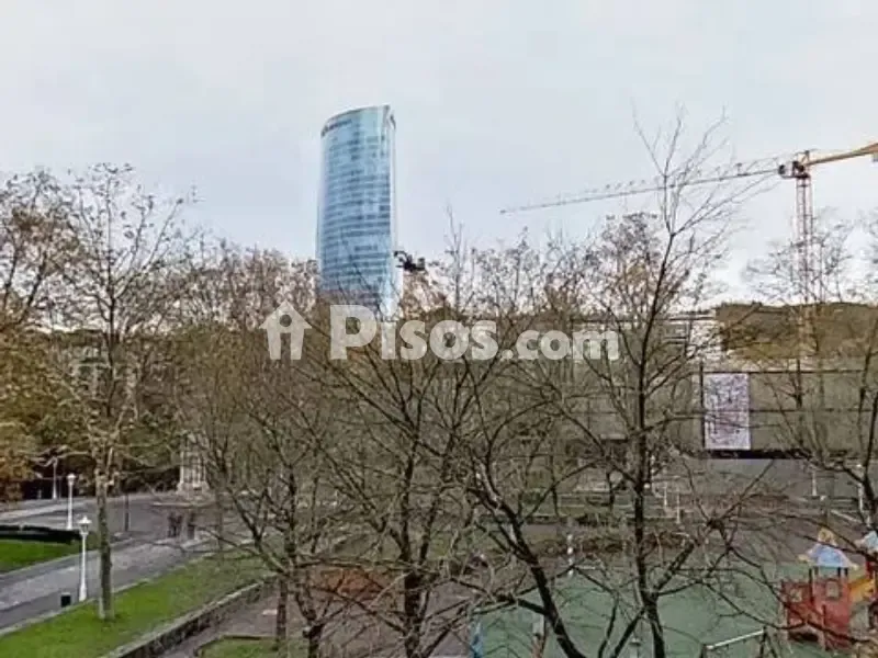 Luxury Flat with Park Views in Indautxu